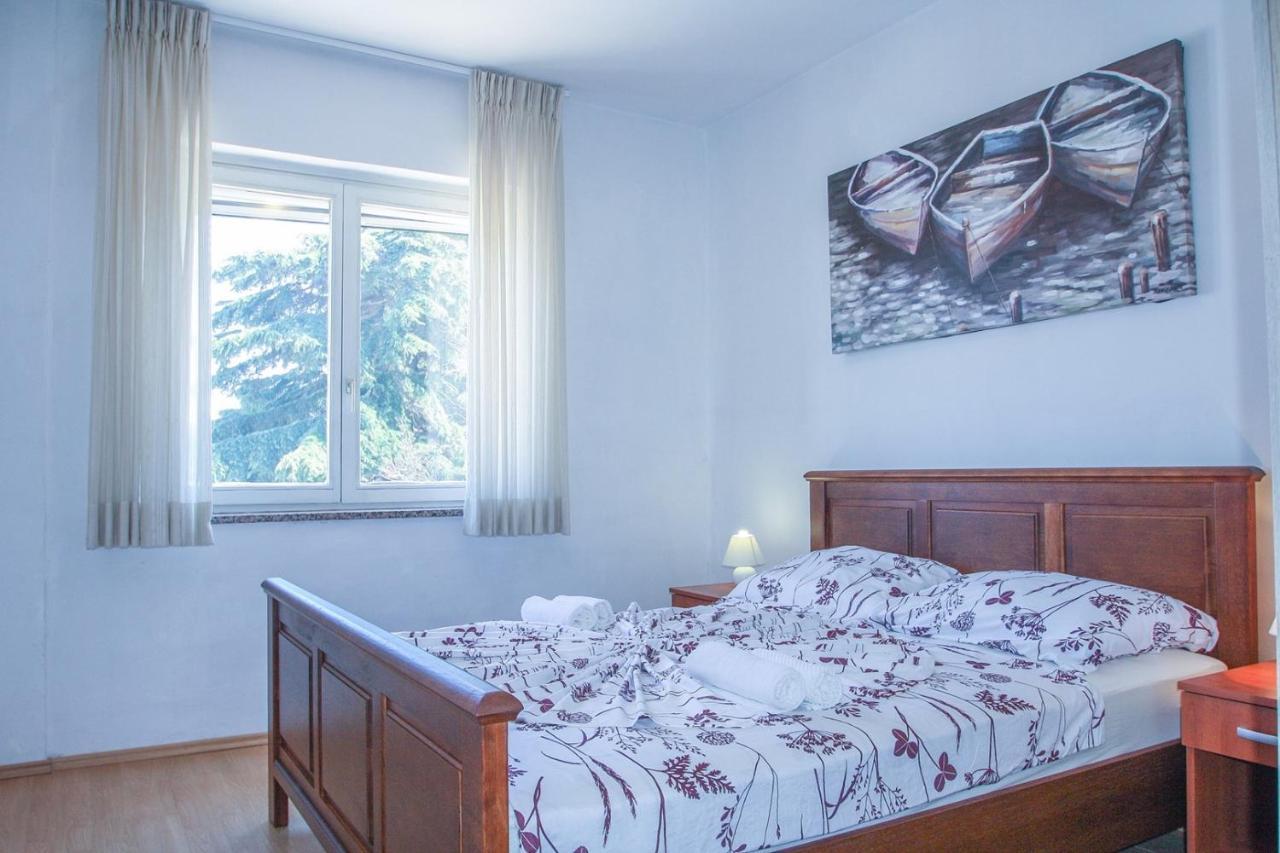 Apartments Simonetti Porec Esterno foto